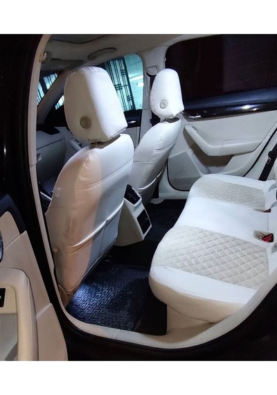 Skoda Octavia 2013 2019 Arası Uyumlu Arka Sırt 2+1 Arka Sırt Kolcaklı Model