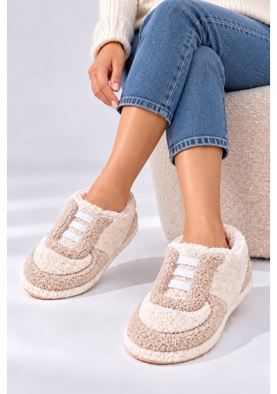 Moon Cloud Kürk Detaylı Peluş Ev Ayakkabısı Rahat Kaydırmaz Taban Sıcak Tutan Kışlık Ev Botu Panduf Zyn313 Bej Moon Cloud Kürk Detaylı Peluş Ev Ayakkabısı Rahat Kaydırmaz Taban Sıcak Tutan Kışlık Ev Botu Panduf Zyn313 Bej