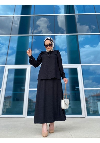 Mevlana Etekli , Yaka Detaylı Alt Üst Takım Karışık Çok Renkli