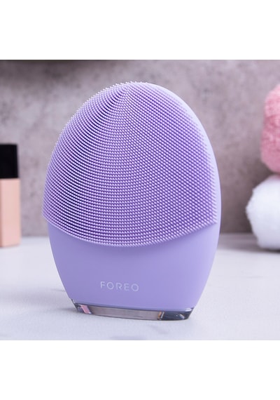 Foreo Luna 3 Hassas Ciltler Için  Yüz Temizleme ve Masaj Cihazı