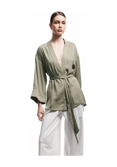 Koton Aerobin Kumaş Kuşak Detaylı 3/4 Geniş Kollu Saten Kimono Ada Çayı 5sak50177uw Açık Yeşil Koton Aerobin Kumaş Kuşak Detaylı 3/4 Geniş Kollu Saten Kimono Ada Çayı 5sak50177uw Açık Yeşil