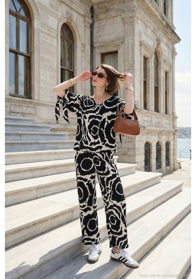 Lela Desenli Regular Fit Truvakar Kol V Yaka Alt-Üst Bayan Takım 5865357 Siyah