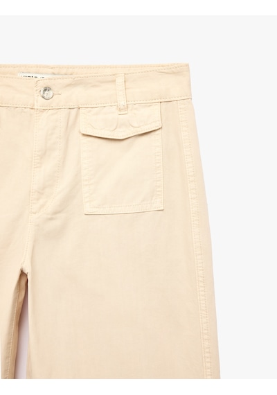 Koton Pamuklu Düğmeli Normal Bel Cep Detaylı Bol Paça Pantolon - Culotte Jeans Ekru 7wal40022mw