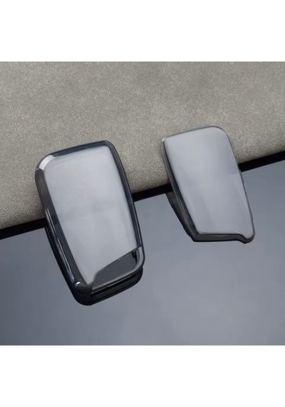 Seat Ateca Şeffaf-füme Anahtar Kılıfı