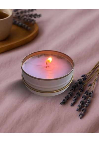 Dekoratif Lavanta Kokulu Mum 80 G Doğal Huzur Arayanlara Lavanta Mor