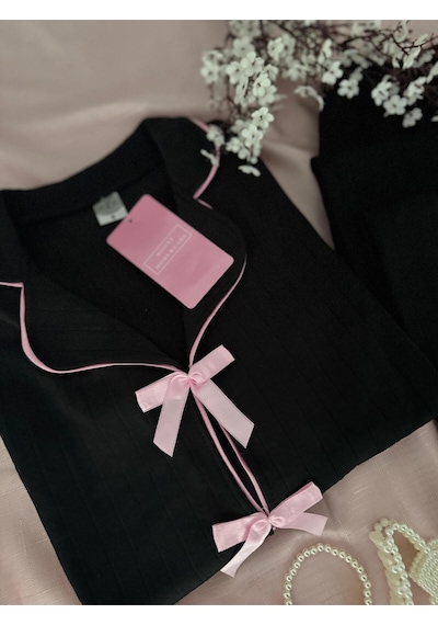 Mh Moony Homewears Coco Kışlık Termal Merlin Kumaş Siyah Pijama Takımı Siyah Ve Pembe Mh Moony Homewears Coco Kışlık Termal Merlin Kumaş Siyah Pijama Takımı Siyah Ve Pembe