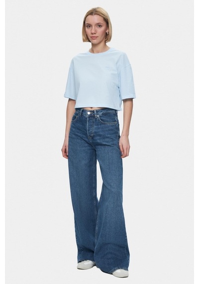 Indıana Gök Mavi Bisiklet Yaka Crop Baskılı Loose Fit Kadın Tshirt Gök Mavi Indıana Gök Mavi Bisiklet Yaka Crop Baskılı Loose Fit Kadın Tshirt Gök Mavi