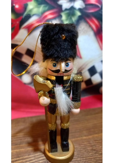 Kuşun Asker/fındıkkıran Ahşap 13 Cm Siyah