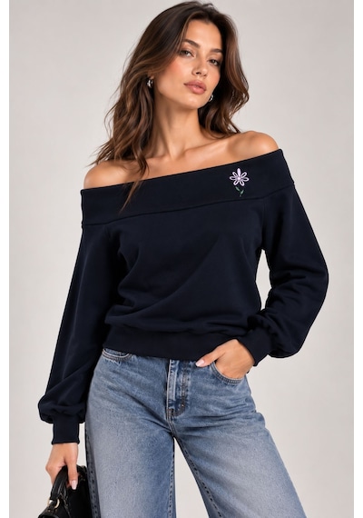 Sortie Collection Madonna Yaka Çiçek Nakışlı 3 İplik Sweatshirt Lacivert