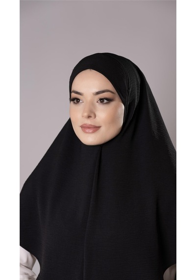 Hürrem Bone Siyah Pratik Hazır Geçmeli Tesettür Eşarp Aerobin Kumaş Düz Hijab 2309 01