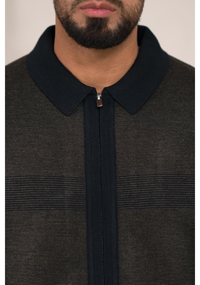 Woolen World Polo Yaka Fermuar Kapamalı Klasik Kesim Astarlı Desenli Çelik Örgü Hırka Kahverengi Woolen World Polo Yaka Fermuar Kapamalı Klasik Kesim Astarlı Desenli Çelik Örgü Hırka Kahverengi