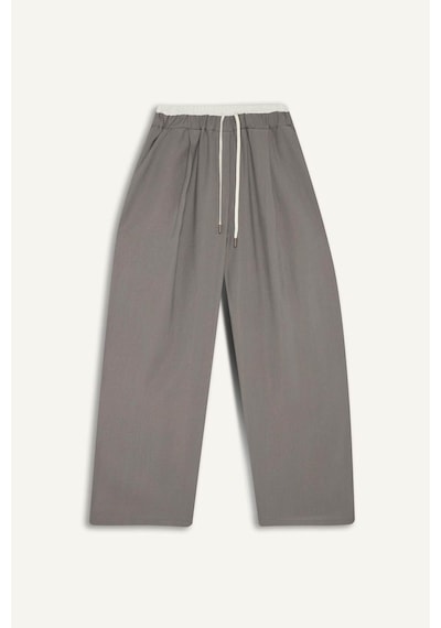Defacto Baggy Fıt Çift Cepli Normal Bel Standart Boy Akışkan Kumaş Pantolon G2870AX25AU