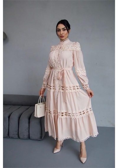 Neşeli Butik Kadın Uzun Dantel Detaylı Tasarım Elbise Nbms42110 Bej