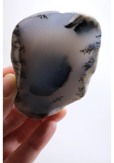 Gök Mavi Dendritik Opal Dilimi - Saydam Mavi Çekirdek İle Ağaç Şeklinde Siyah Dendritler, 142g