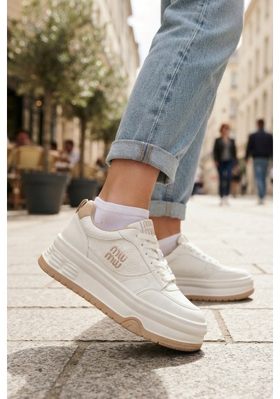 Bej Beyaz Yüksek Tabanlı Konforlu İthal Günlük Kadın Sneaker Spor Ayakkabı Bej - Beyaz Bej Beyaz Yüksek Tabanlı Konforlu İthal Günlük Kadın Sneaker Spor Ayakkabı Bej - Beyaz