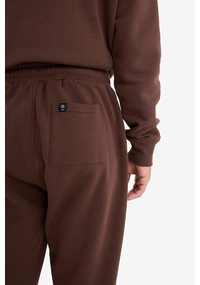 Defacto Regular Fit Beli Bağcıklı Cepli Paçası Lastikli Şardonlu Basic Düz Jogger Eşofman Altı E6326ax25aubn539 Kahve-bn539 Defacto Regular Fit Beli Bağcıklı Cepli Paçası Lastikli Şardonlu Basic Düz Jogger Eşofman Altı E6326ax25aubn539 Kahve-bn539