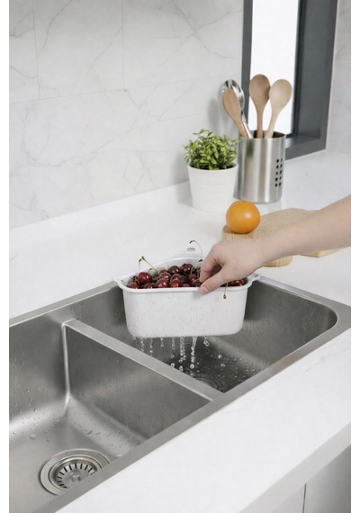 Vantuzlu Üçgen Lavabo Süzgeci Mutfak Evye Köşe Süzgeci Beyaz Beyaz