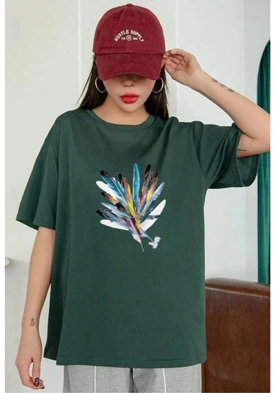 Hırsch Yeşil Kadın Oversize Tüy Baskılı T-shirt Yeşil