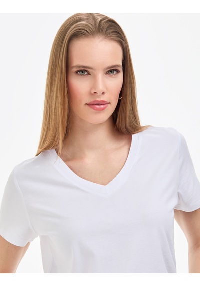 Pierre Cardin Kadın Beyaz Tişört Basic 50326875-vr013