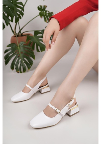 Nesilshoes Nesil Shoes Senyo 405 Beyaz Rugan Tokalı Kadın Sandalet