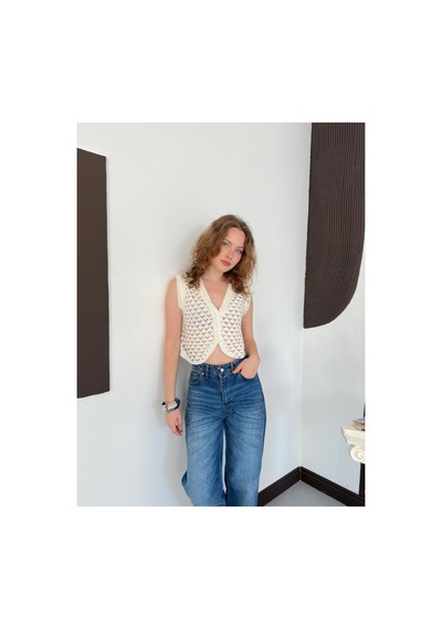 Verymoda Şık Ajurlu Kısa Yelek S1006003 Krem