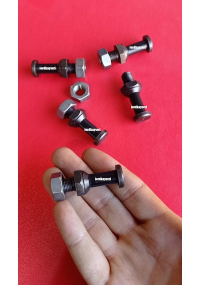 Ford Courier Pandizot Tutucusu Ayağı Demir 2013-2021 2 Adet Ford Courier Pandizot Tutucusu Ayağı Demir 2013-2021 2 Adet