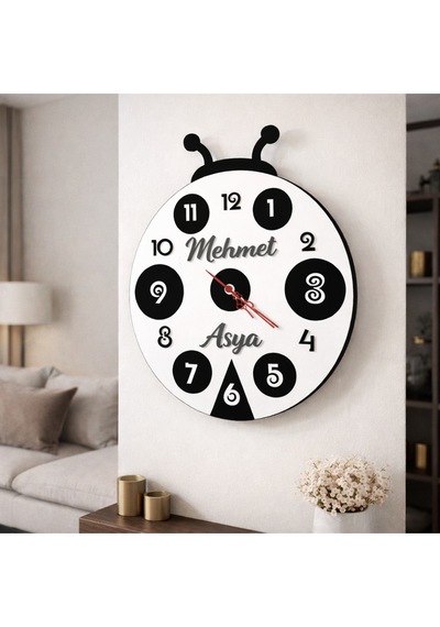 Duvar Saati Kişiye Özel Uğur Böceği Temalı No 56 Çok Renkli