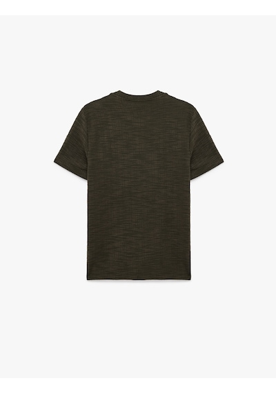 Koton Regular Fit Kısa Kollu Dokulu Tok Kumaş Bisiklet Yaka Tişört Haki 6sam10378mk