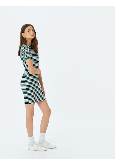 Koton Bisiklet Yaka Kısa Kollu Fitilli Mini Bodycon Elbise Yeşil Çizgili 5sal80042ık Yeşil Çizgili Yeşil