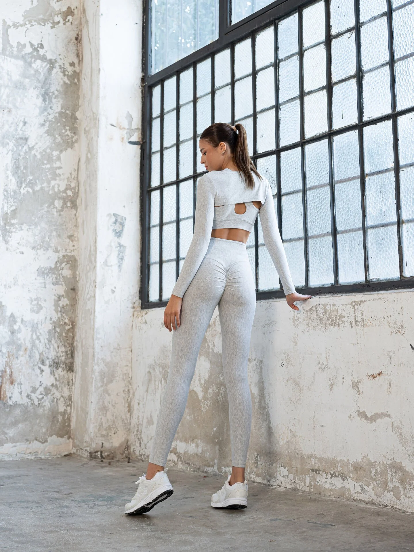 Lismina Gri Breeze Arkası Büzgülü - Scrunch Butt - Spor Tayt Açık Gri