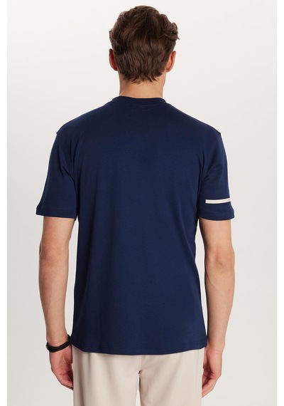 Tudors Erkek Slim Fit Dar Kesim Pamuklu Düz Basic Baskılı Bisiklet Yaka Lacivert Tişört-33805 Lacivert Tudors Erkek Slim Fit Dar Kesim Pamuklu Düz Basic Baskılı Bisiklet Yaka Lacivert Tişört-33805 Lacivert