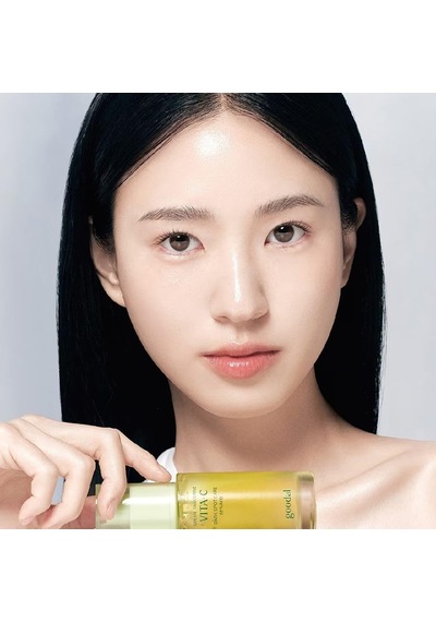 Green Tangerine Vita-c Dark Spot Care Serum Α, Niasinamid Ve Vitamin C Kompleksi İle Leke Karşıtı Aydınlatıcı Yü