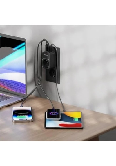 Akım Korumalı Tekli Duvar Prizi - 3680w Güç Ve Usb Girişleri 0