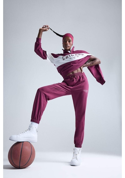 Defacto Defactofit Nba Chicago Bulls Standart Fit Cepli Jogger Paça Standart Boy Pantolon E8917ax25aubr170 Bordo