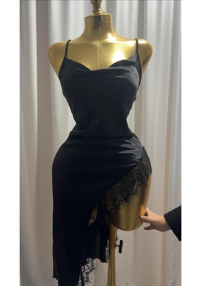 Mh Moony Homewears Siyah Derin Yırtmaçlı Saten Gecelilk Siyah