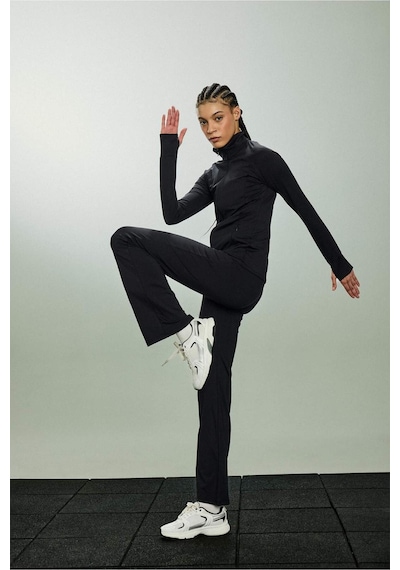 Defacto Defactofit Flare Fit İspanyol Paça Standart Boy Ultra Soft Sporcu Pantolon B3988ax25aubk81 Siyah