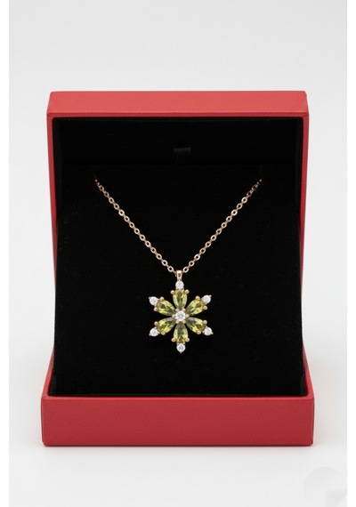 Çekirdekjewelry 925 Ayar Gümüş Zeytinyağı Taşlı Kamelya Çiçeği Kolye Rose