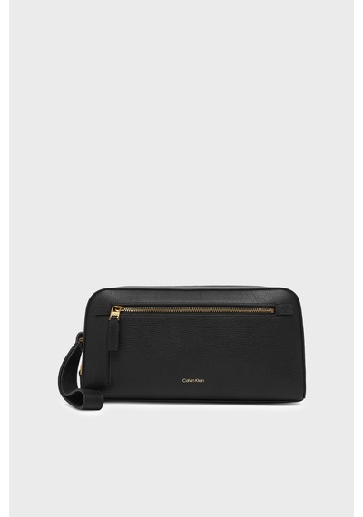 Calvin Klein Bilek Askılı Deri Traş Çantası Lv04d1323gub1 Erkek Traş Çantası Lv04d1323g Ub1 Siyah