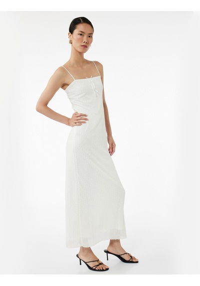 Koton İnce Askılı Fiyonklu Dokulu Bodycon Maxi Elbise Beyaz 5sak80005ek Beyaz Koton İnce Askılı Fiyonklu Dokulu Bodycon Maxi Elbise Beyaz 5sak80005ek Beyaz