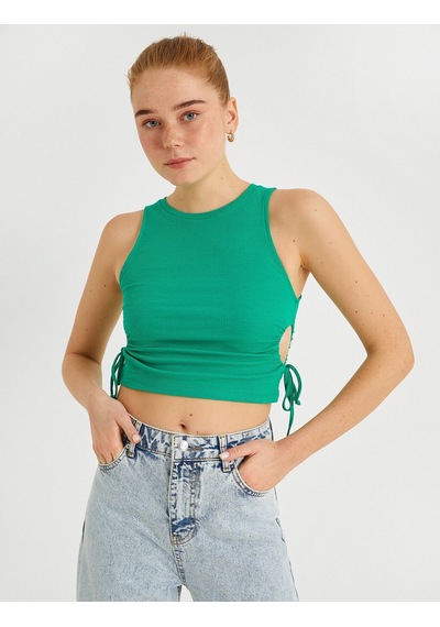 Koton Crop Atlet Pencere Detaylı Bisiklet Yaka Pamuklu Yeşil 2sak10414ek Yeşil