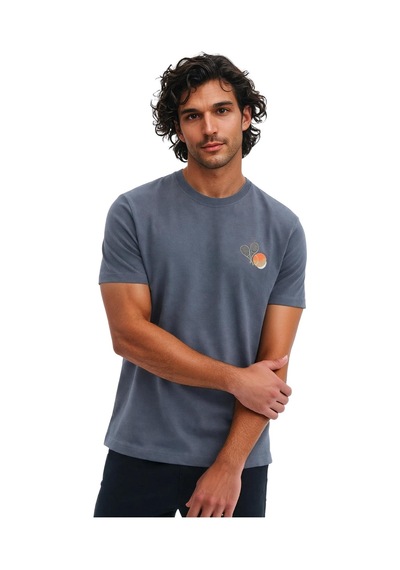 Arma Ar-ma Erkek Bisiklet Yaka Tişört Resim Baskili Örme Kumaş Regular Fit %100 Pamuk 30/2 Süprem Y31344448302 Gri-g3 Arma Ar-ma Erkek Bisiklet Yaka Tişört Resim Baskili Örme Kumaş Regular Fit %100 Pamuk 30/2 Süprem Y31344448302 Gri-g3