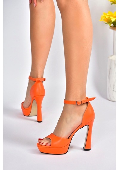 Fox Shoes Turuncu Platform Kalın Topuklu Kadın Ayakkabı K40458010 Fox Shoes Turuncu Platform Kalın Topuklu Kadın Ayakkabı K40458010