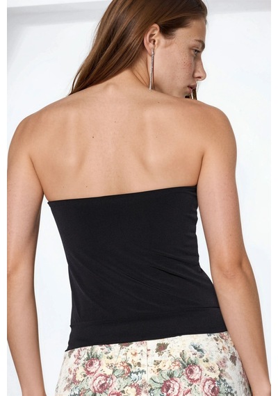 Hiccup Busem Askısız Örme Crop Top Siyah
