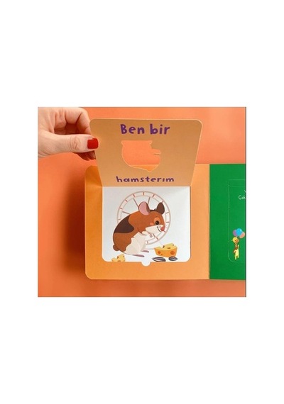 Eğlenceli Bebek Kitabı - Zürafa İle Oyun