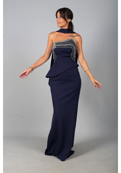 By Saygı Kadın Asimetrik Straplez Yaka Astarlı Önü Taşlı Peplum Detaylı Krep Uzun Elbise Lacivert By Saygı Kadın Asimetrik Straplez Yaka Astarlı Önü Taşlı Peplum Detaylı Krep Uzun Elbise Lacivert