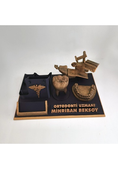 Kişiye Özel Ortodonti Uzmanı Ortodontist Masa İsimliği Ve Kartvizitlik Gold - Siyah
