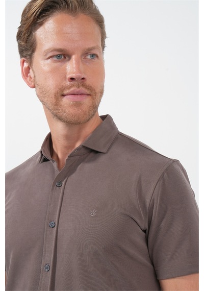 İmza Kahverengi İtalyan Yaka Kısa Kol Cepsiz Slim Fit Esnek Gömlek 1004260159 Koyu Kahverengi İmza Kahverengi İtalyan Yaka Kısa Kol Cepsiz Slim Fit Esnek Gömlek 1004260159 Koyu Kahverengi