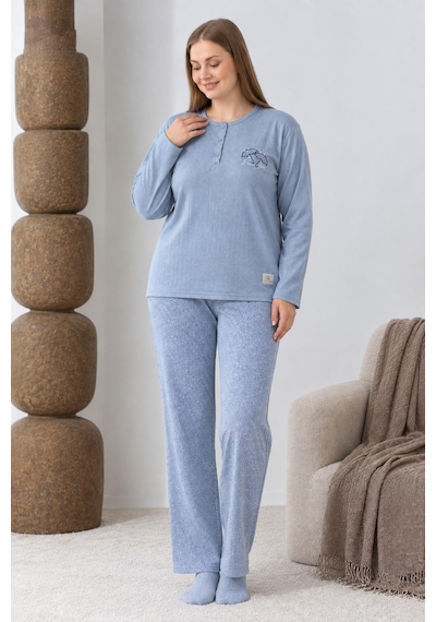 Boyraz Lindros Kadın Düğme Yaka Raporlu İnterlok Kışlık Battal Pijama Takımı 0385 - 1 Adet Mavi Boyraz Lindros Kadın Düğme Yaka Raporlu İnterlok Kışlık Battal Pijama Takımı 0385 - 1 Adet Mavi