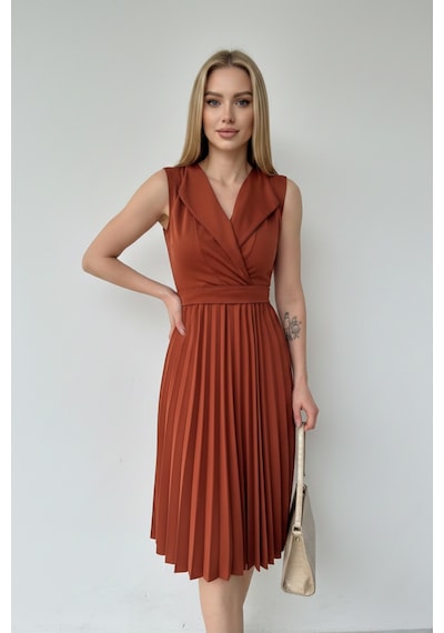 Defymoda Kadın Plise Detaylı Kuşaklı Modern Elbise Kahverengi