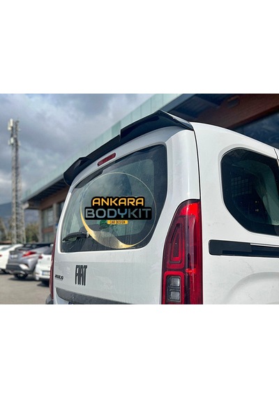 Yeni Doblo 5 Spoiler - Parlak Siyah